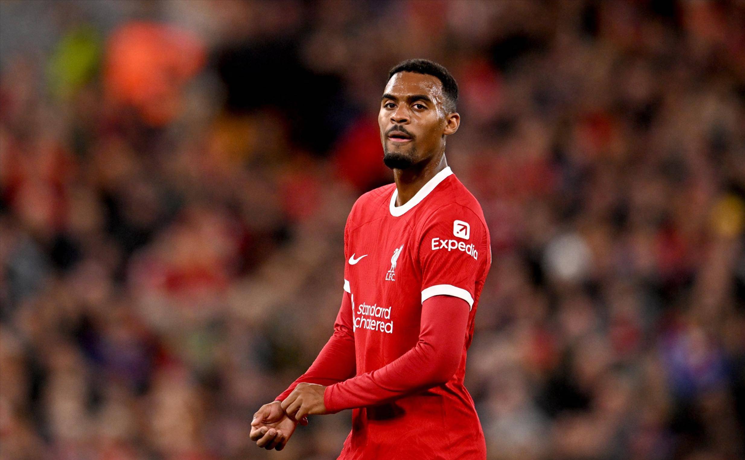 斯维拉尔：这是我人生中最美好的一年；我会永远感激德罗西（斯维拉尔：生涯最美一年，永远感谢德罗西）