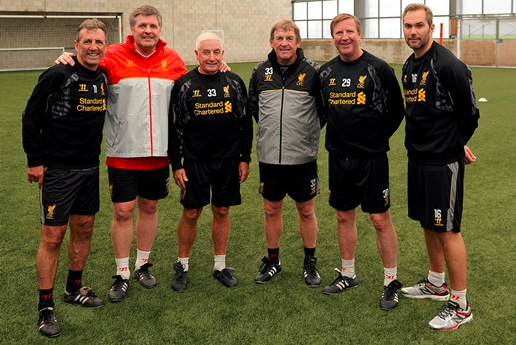 世界杯门票销量已近两百万张，第三阶段门票销售12月11日开始（世界杯门票接近200万张售出，第三阶段将于12月11日开售）