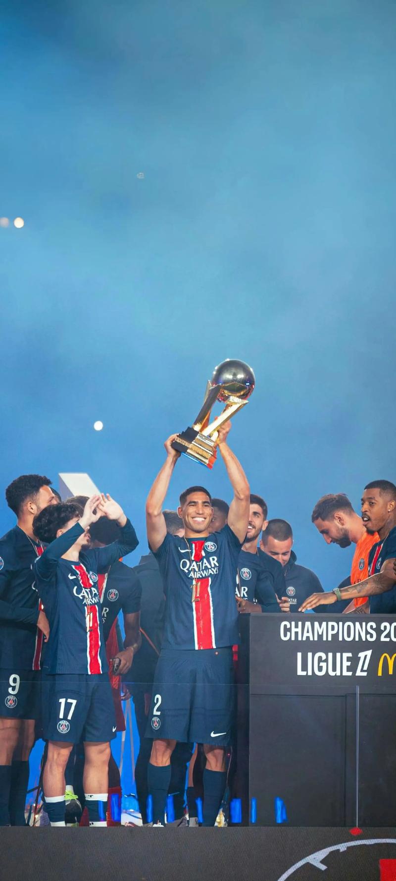 NBA：凯尔特人延续强势 双探花合砍60分（NBA：绿军势头不减 双探花携手轰下60分）