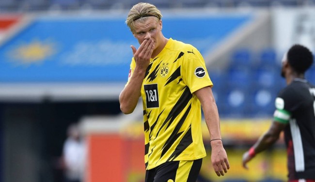 想打世界杯就要离开皇马？24岁的巴西边锋，来到生涯十字路口（为争世界杯席位，该不该告别皇马？24岁巴西边锋迎来职业分水岭）