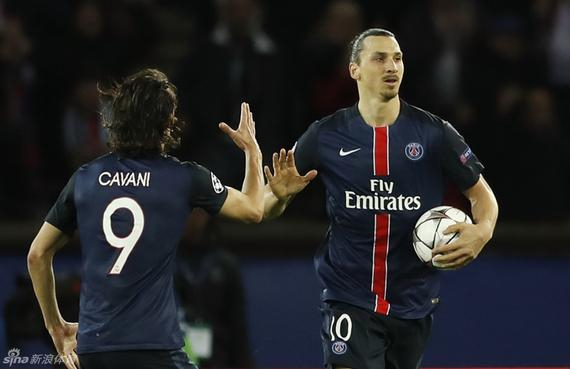 每体：拉菲尼亚是巴萨非卖品，个人目标赢得欧冠和2026年世界杯（每体：巴萨不出售拉菲尼亚，他剑指欧冠与2026年世界杯冠军）