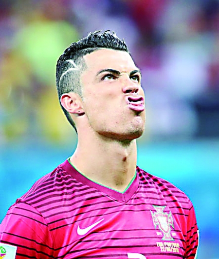 记者：米利唐右腿内收肌不适，周三将接受检查（记者：米利唐右腿内收肌出现不适，将于周三接受检查）