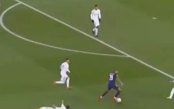 利物浦正式发布新赛季球衣，时隔13年再度携手阿迪达斯