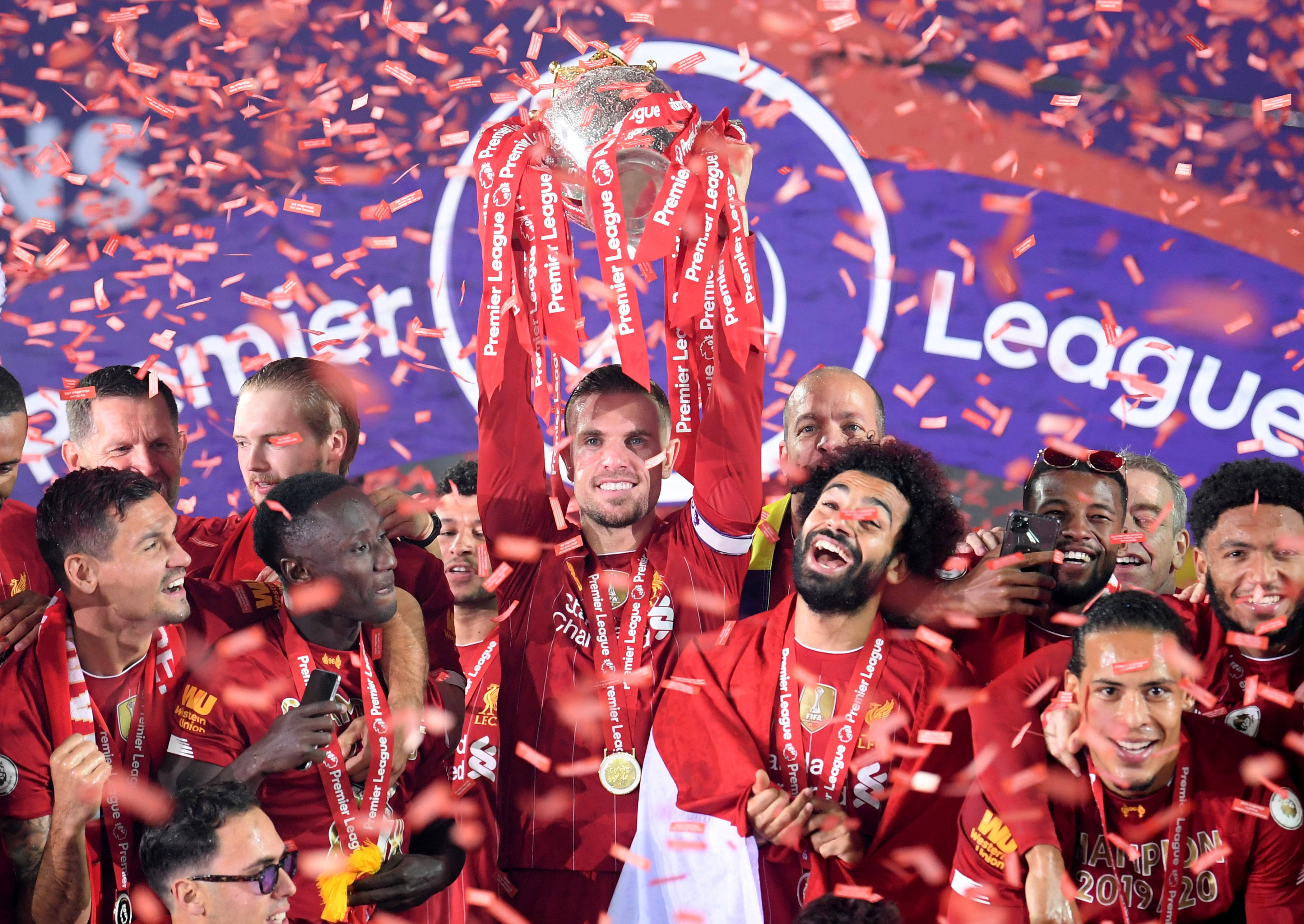 中超土帅强势崛起：16队本土主帅独占八强，山东泰山成最大受益者（中超土帅逆袭：本土教头包揽八强，山东泰山成最大赢家）