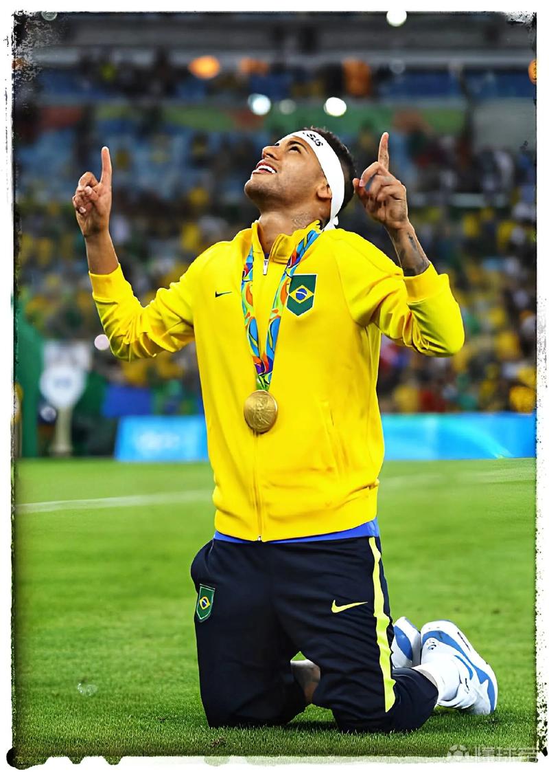 热身赛：大连英博2-1击败青岛西海岸（热身赛：大连英博2比1力克青岛西海岸）