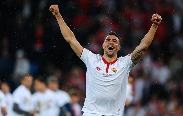 又一个落选秀奇兵！他1招堪比主帅基德 与状元秀撑起独行侠未来（独行侠再迎落选秀黑马：绝技媲美主帅基德，携手状元托起球队未来）