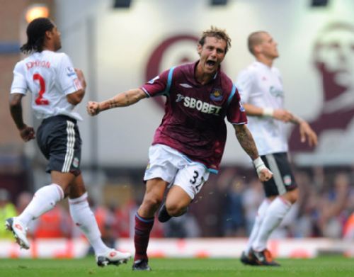 WAZ评沙尔克球员表现：两边翼卫灾难发挥，卡里乌斯超神